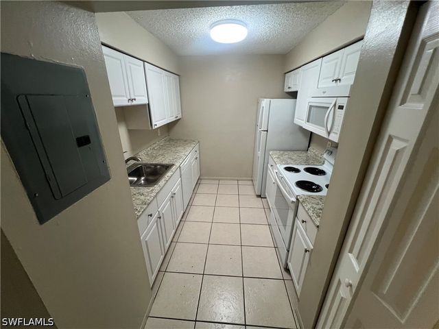 1915 Braman AVE 10, Fort Myers, FL 33901