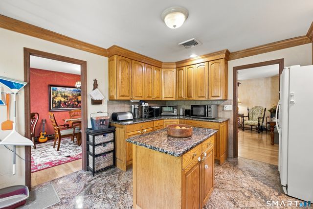 52 Upper Reservoir Road, New Milford, CT 06776