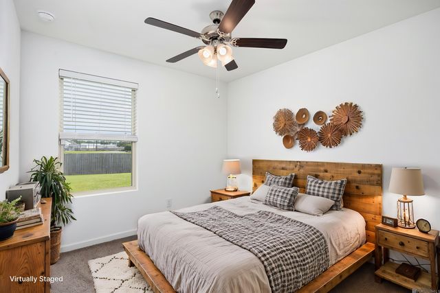 324 S Iberville Ave, Gonzales, LA 70737