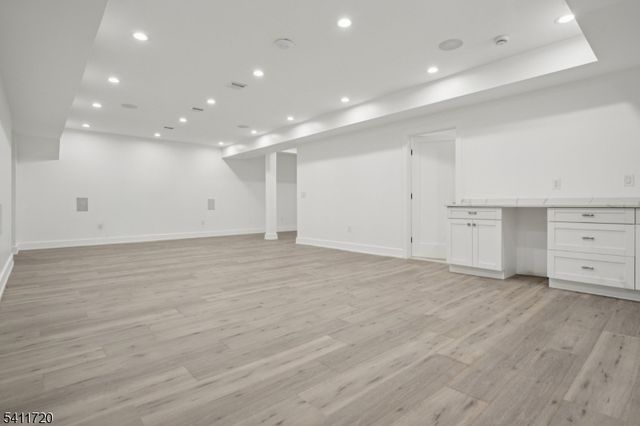 8 FORDHAM ROAD, Livingston Twp., NJ 07039