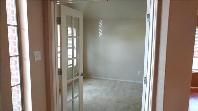 8512 Minturn Drive, Fort Worth, TX 76131