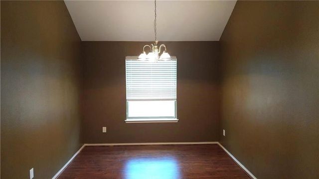 8512 Minturn Drive, Fort Worth, TX 76131