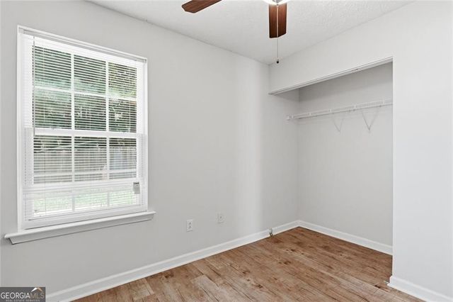 203 Oak Grove Lane, Acworth, GA 30102