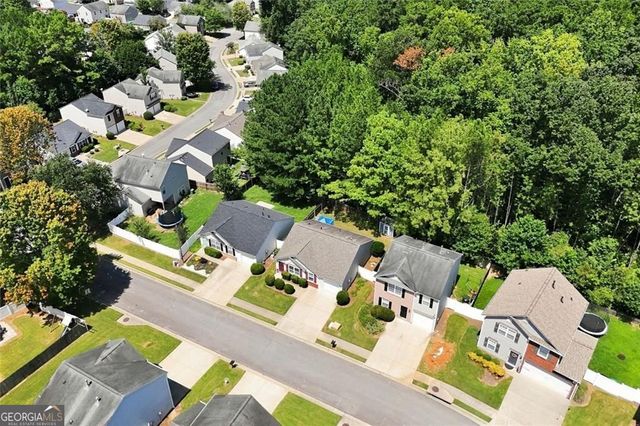 203 Oak Grove Lane, Acworth, GA 30102