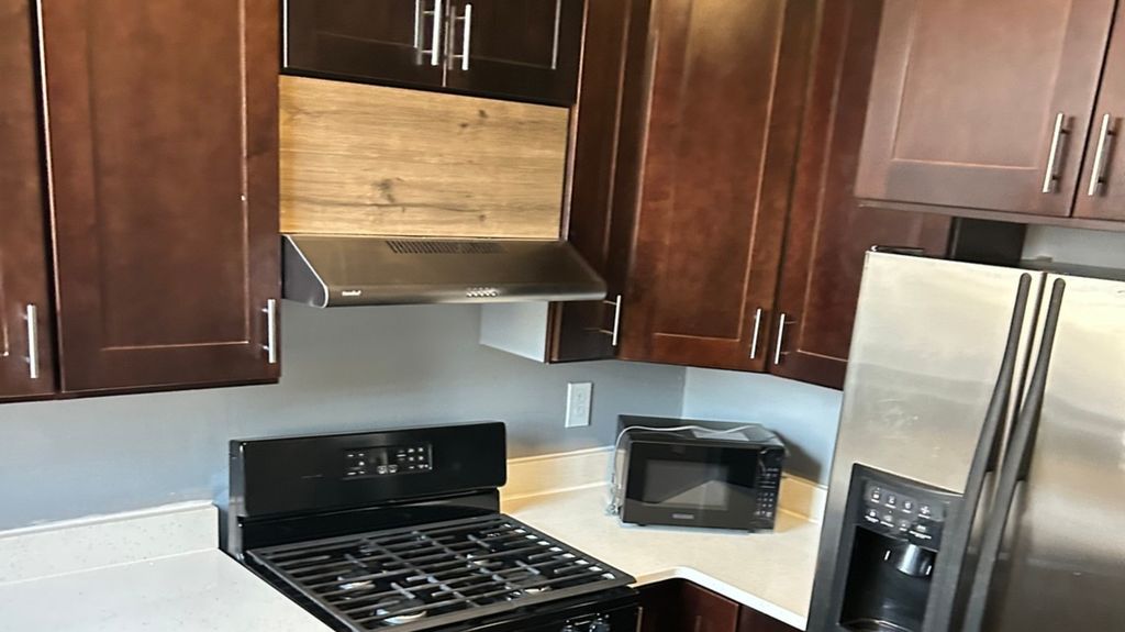 Image 32 of property listing at Address unavailable.