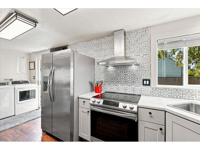 217 Nw 44TH St, Vancouver, WA 98660