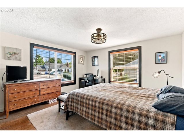 217 Nw 44TH St, Vancouver, WA 98660