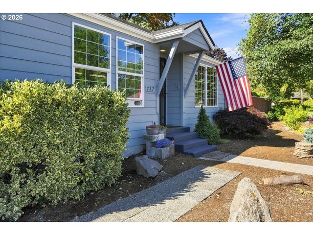 217 Nw 44TH St, Vancouver, WA 98660