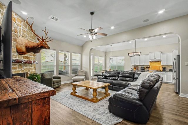 296 Westwood Drive Drive, League City, TX 77573
