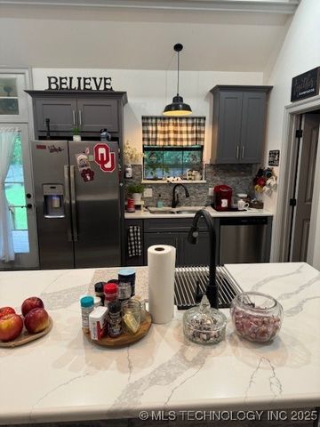 209 N 9th, Madill, OK 73446