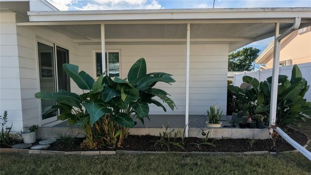 11093 57TH TERRACE, Seminole, FL 33772