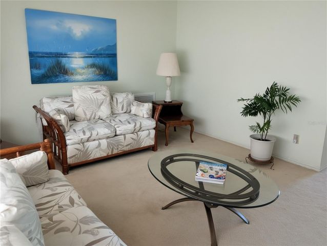 11093 57TH TERRACE, Seminole, FL 33772