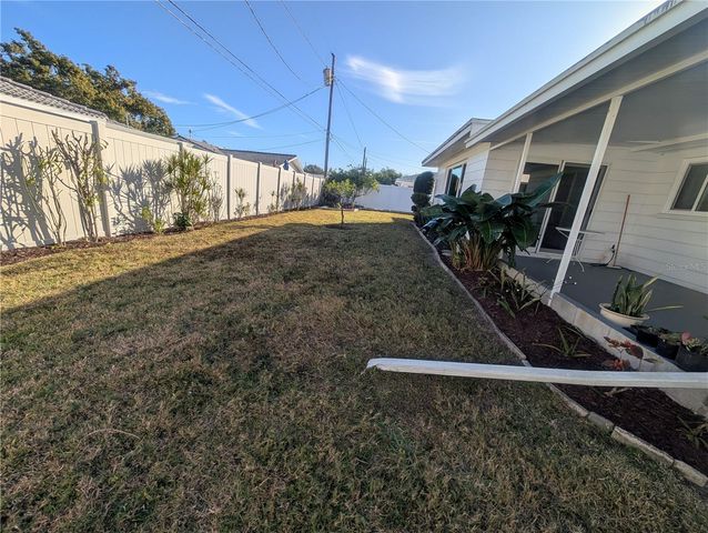 11093 57TH TERRACE, Seminole, FL 33772