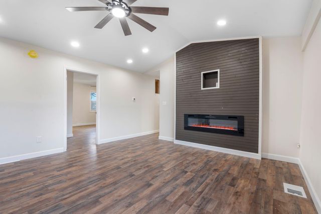 306 Allen Drive, Stanton, KY 40380