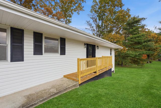 306 Allen Drive, Stanton, KY 40380