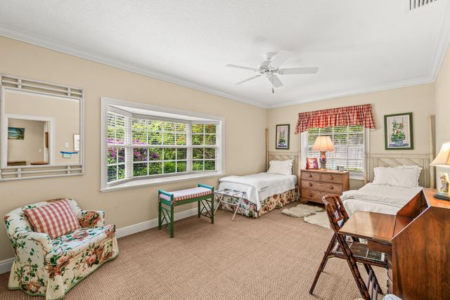 5555 N Ocean Boulevard, Ocean Ridge, FL 33435