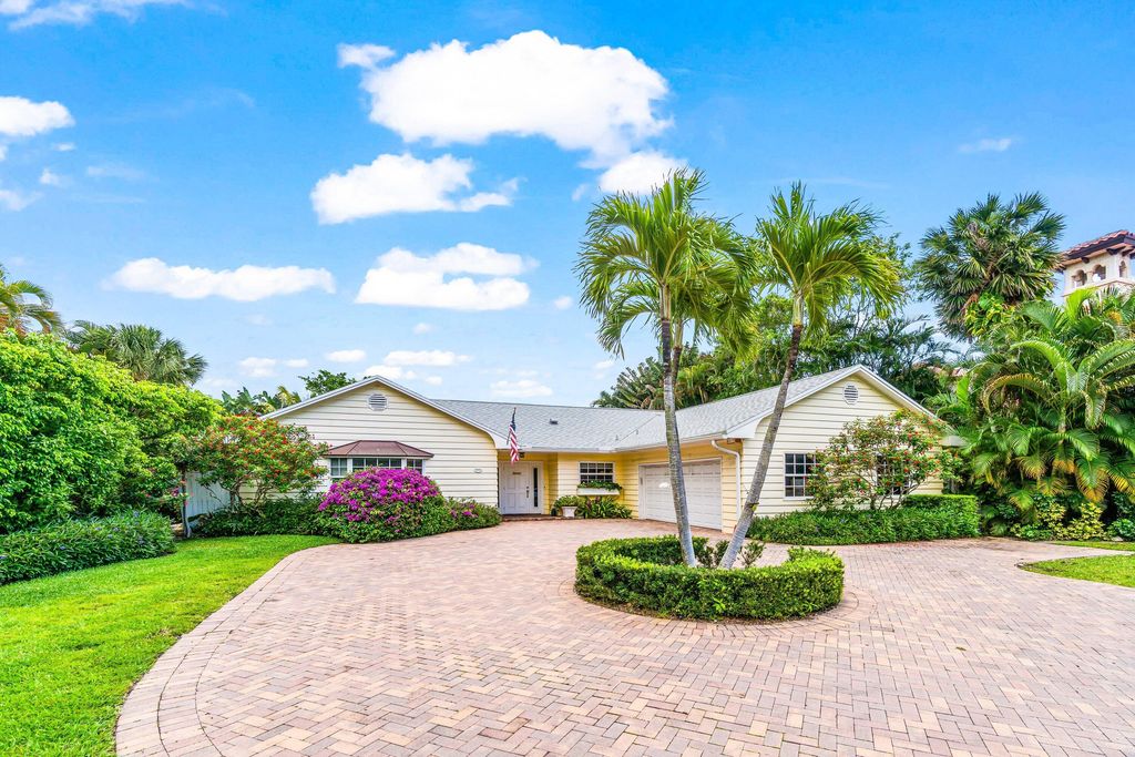 5555 N Ocean Boulevard, Ocean Ridge, FL 33435
