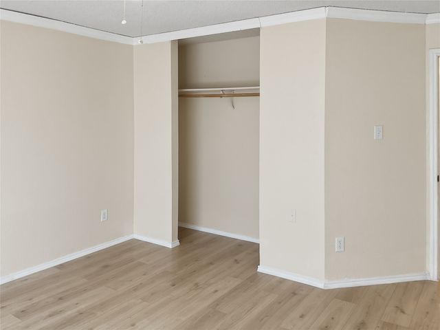 10112 Chapel Glen Terrace, Fort Worth, TX 76116