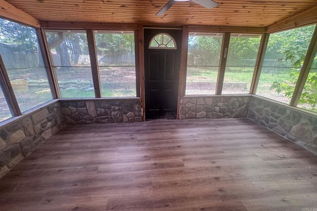 2407 Brookwood Street, Benton, AR 72015