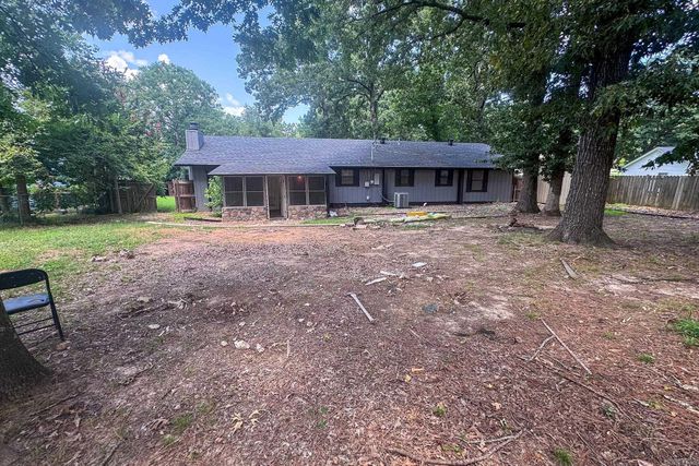 2407 Brookwood Street, Benton, AR 72015