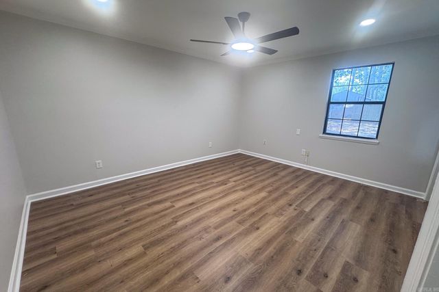 2407 Brookwood Street, Benton, AR 72015