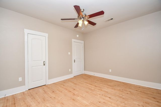 1307 Walton Street, Houston, TX 77009