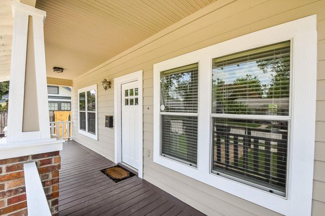 1307 Walton Street, Houston, TX 77009