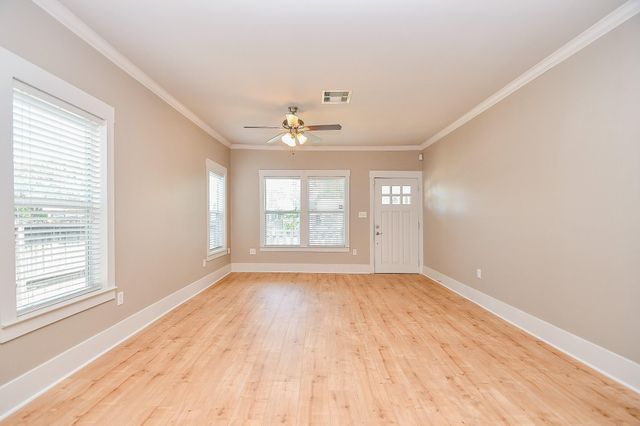 1307 Walton Street, Houston, TX 77009