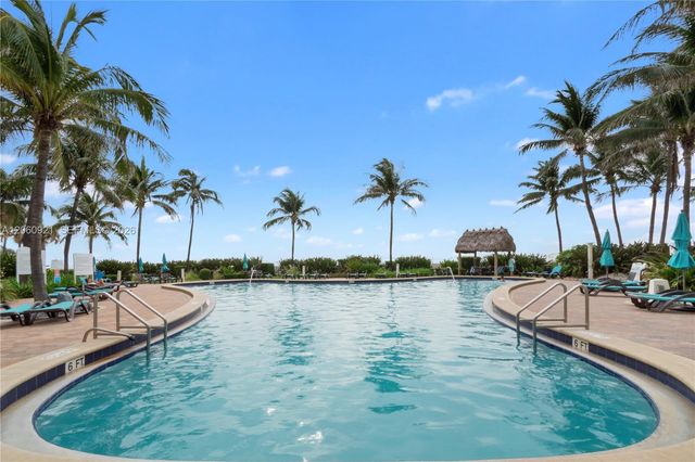 3801 S Ocean Drive 15K, Hollywood, FL 33019