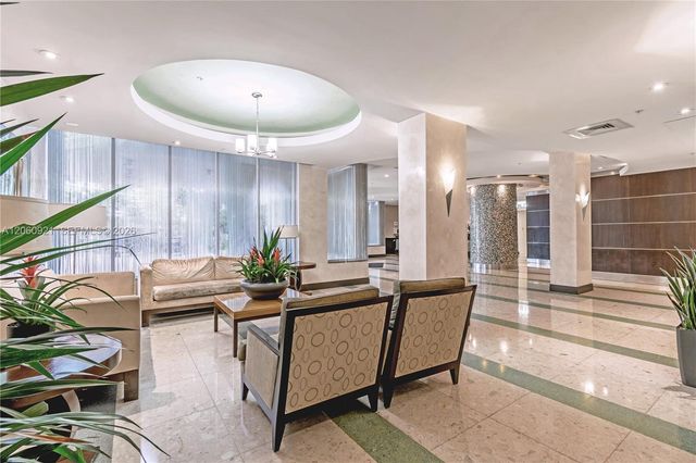 3801 S Ocean Drive 15K, Hollywood, FL 33019