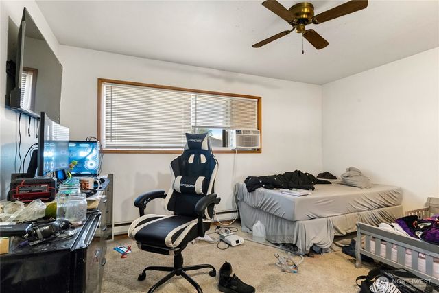 9035 Forrestal Lane, Moses Lake, WA 98837