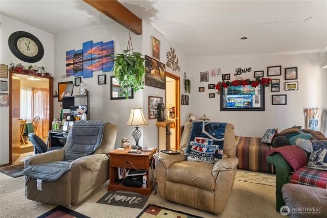 9035 Forrestal Lane, Moses Lake, WA 98837