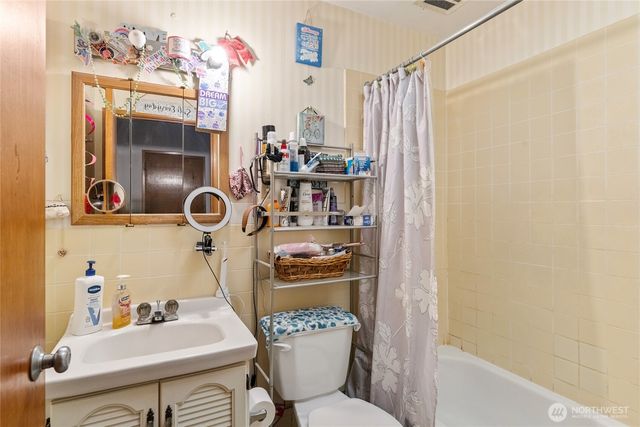 9035 Forrestal Lane, Moses Lake, WA 98837