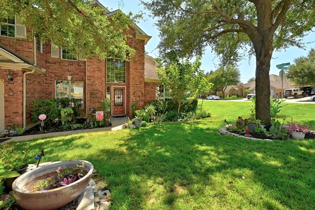 418 S Lynnwood TRL, Cedar Park, TX 78613