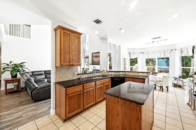 418 S Lynnwood TRL, Cedar Park, TX 78613