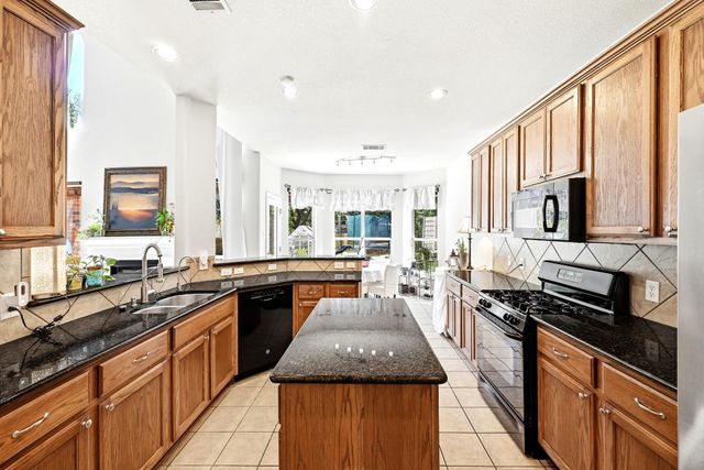 418 S Lynnwood TRL, Cedar Park, TX 78613