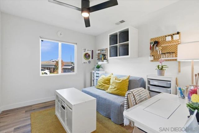 9656 Domer Rd, Santee, CA 92071