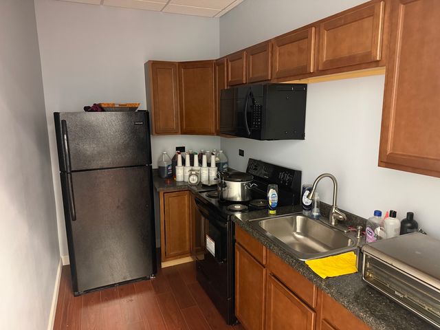 1229 E Algonquin Road I, Arlington Heights, IL 60005