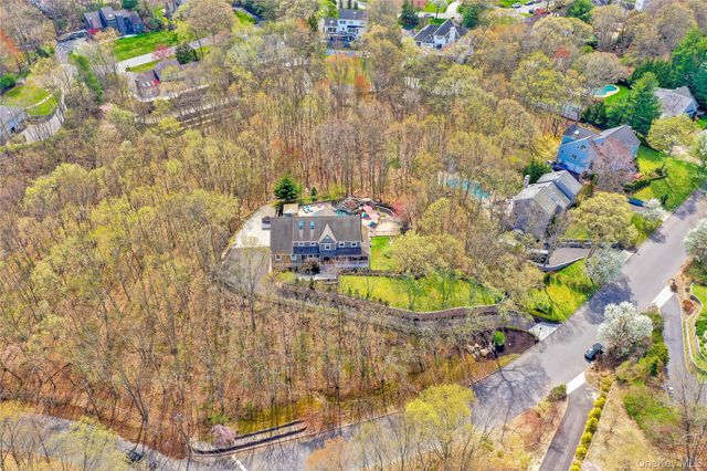 1 Jefferson Landing Circle, Port Jefferson, NY 11777