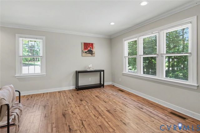 4301 Briarwick Dr, North Chesterfield, VA 23236