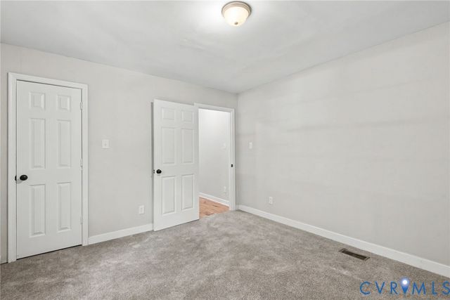 4301 Briarwick Dr, North Chesterfield, VA 23236