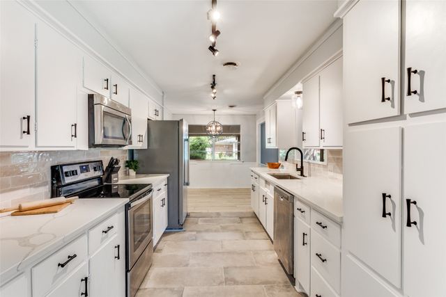 2108 David Drive, Fort Worth, TX 76111