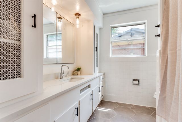 2108 David Drive, Fort Worth, TX 76111