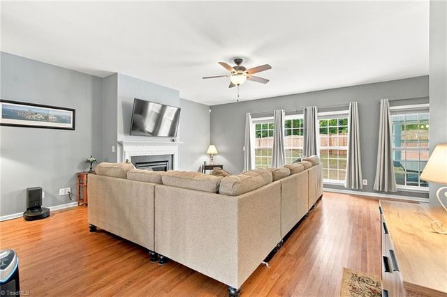 141 Stones Point Court, Stokesdale, NC 27357