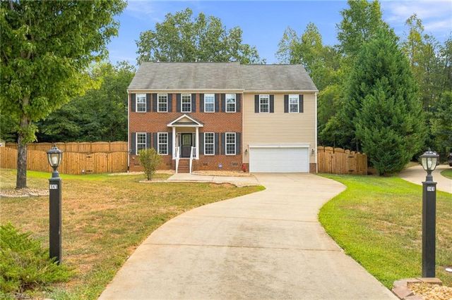 141 Stones Point Court, Stokesdale, NC 27357