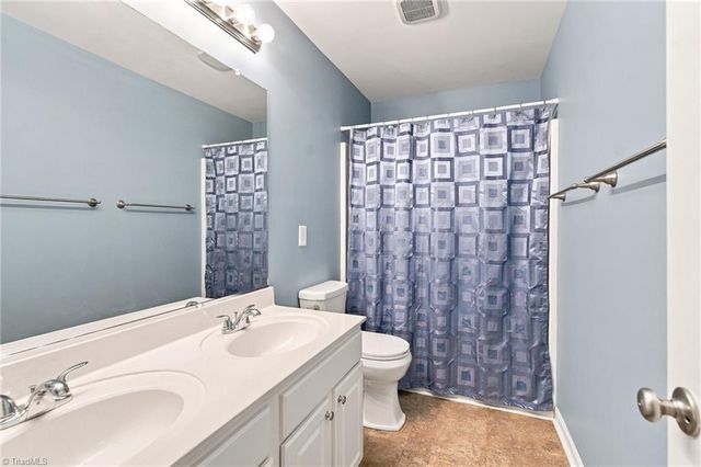 141 Stones Point Court, Stokesdale, NC 27357