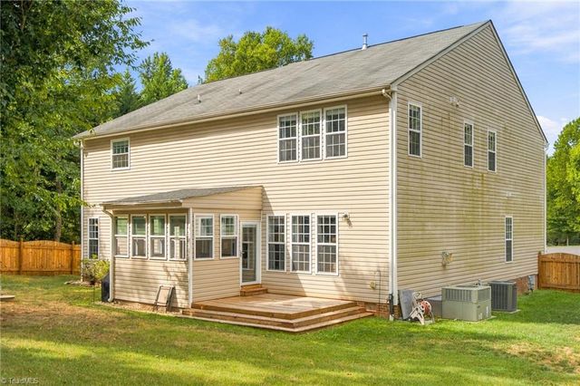 141 Stones Point Court, Stokesdale, NC 27357