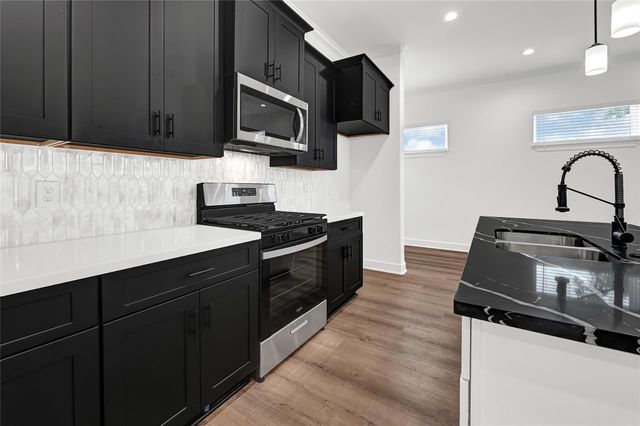 5007 Elizabeth Street, Houston, TX 77021