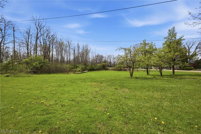 10121 Springfield Road, Poland, OH 44514