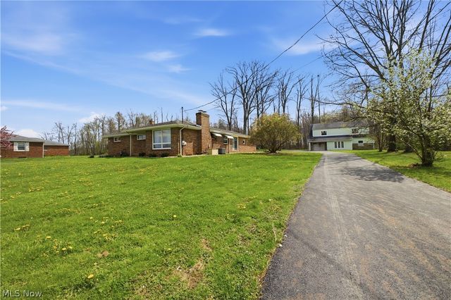 10121 Springfield Road, Poland, OH 44514